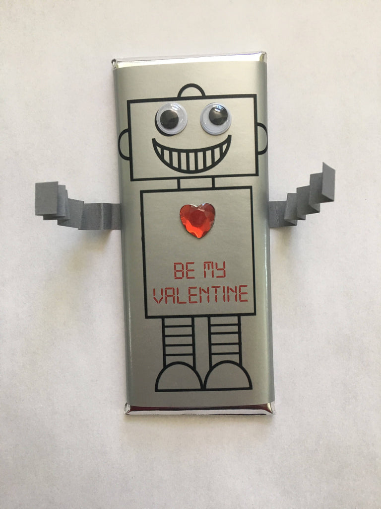 Robot Valentine's Day Candy Bar - Cathy's Creations - www.candywrappershop.com